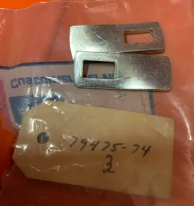 🇺🇸 2 NOS PIPER 79475-74 LOCK PANEL LATCH